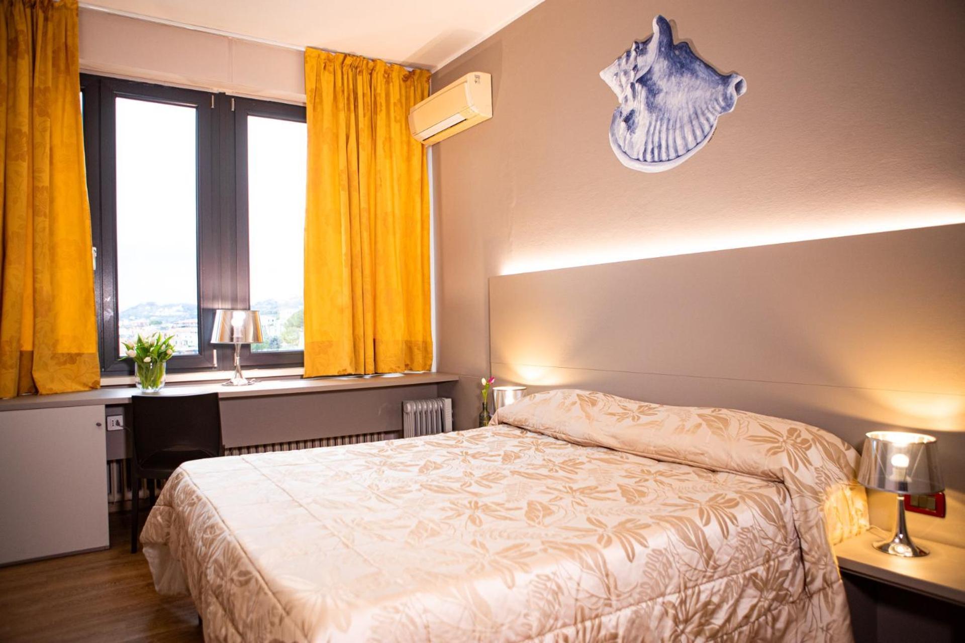 Hotel Italia Lerici Kültér fotó